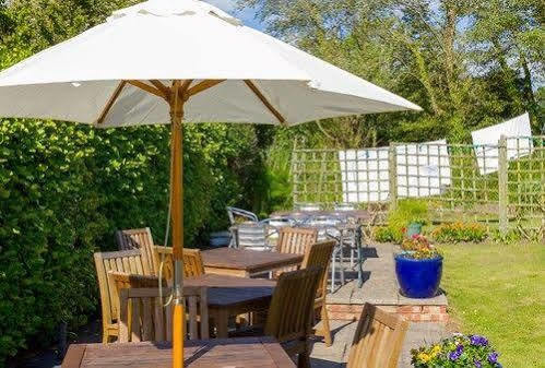 The Highdown Inn Totland Exterior foto